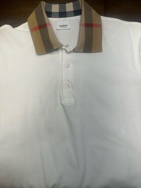 Burberry White Polo with Signature Beige Check Collar and Red Accent